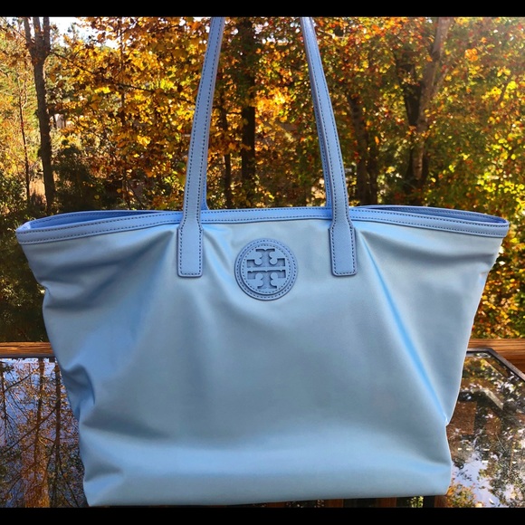Tory Burch Handbags - Authentic Tory Burch Sky Blue Tote!